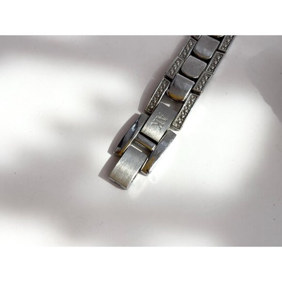 Dual Toned Anne Klein 1121E Round Ladies Vintage Wristwatch - 24mm - WORKS! - Picture 10 of 11